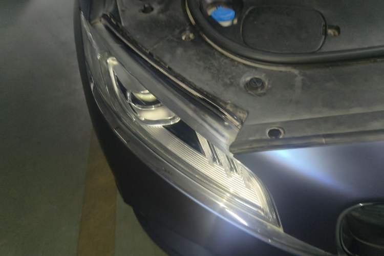 Used Geely Auto Emgrand GT 2018 1.5T MHEV Yaozun Edition Right Front Headlight