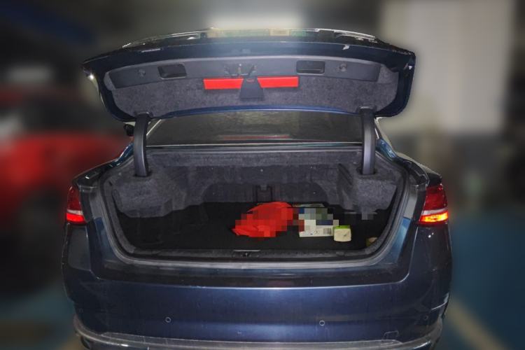 Used Geely Auto Emgrand GT 2018 1.8T Comfort Smart Leading Edition Trunk