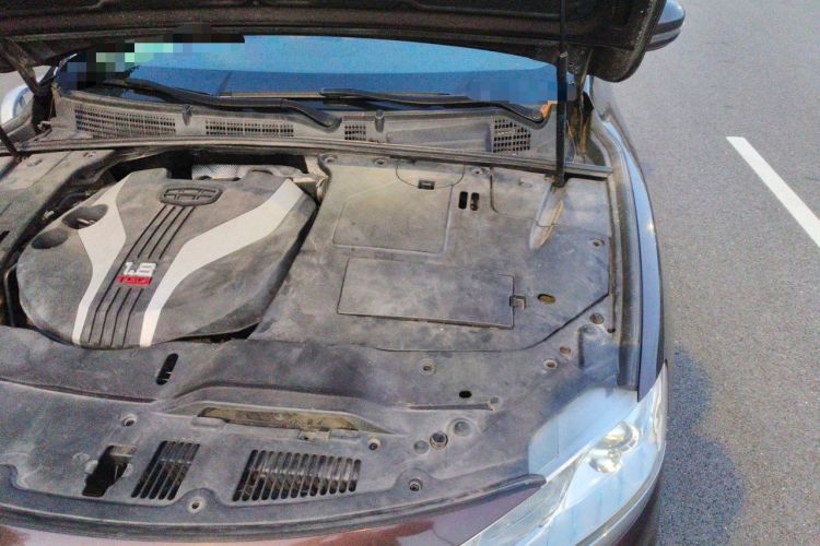 Used Geely Auto Emgrand GT 2018 1.8T Zunshang Zhiling Edition Engine Bay Left
