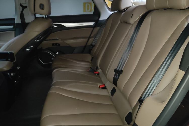 Used Geely Auto Emgrand GT 2018 1.5T MHEV Yaozun Edition
