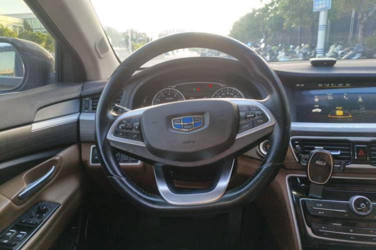 Used Geely Auto Emgrand GT 2018 1.8T Zunshang Zhiling Edition Steering Wheel