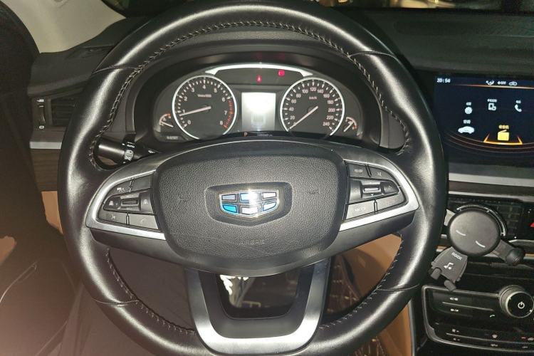 Used Geely Auto Emgrand GT 2018 1.8T Zunshang Zhiling Edition Steering Wheel
