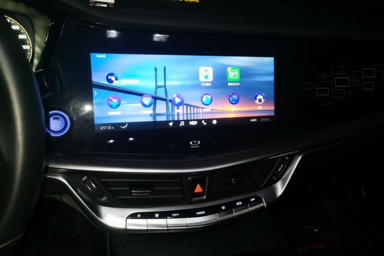 Used Geely Auto Emgrand GT 2018 1.5T MHEV Yaoxiang Edition Audio And AC Panel