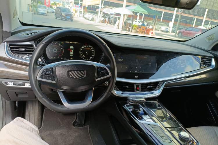 Used Geely Auto Emgrand GT 2018 1.5T MHEV Yaozhi Edition Center Console