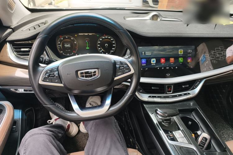 Used Geely Auto Emgrand GT 2018 1.5T MHEV Yaozhi Edition Center Console