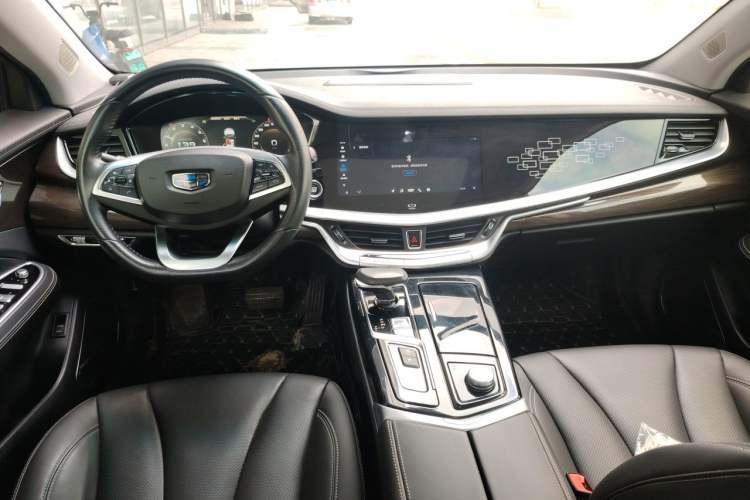 Used Geely Auto Emgrand GT 2018 1.5T MHEV Yaoxiang Edition Center Console