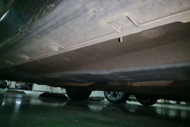 Used Geely Auto Emgrand GT 2018 1.5T MHEV Yaoxiang Edition Chassis Front Right