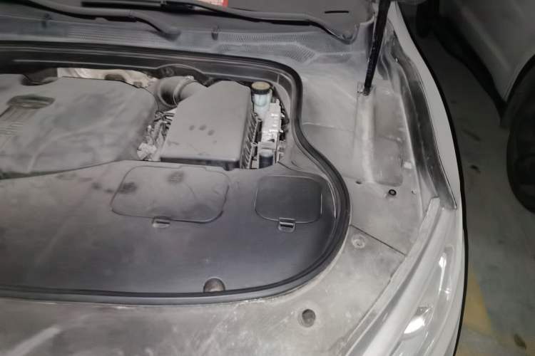 Used Geely Auto Emgrand GT 2018 1.5T MHEV Yaoxiang Edition Engine Bay Left