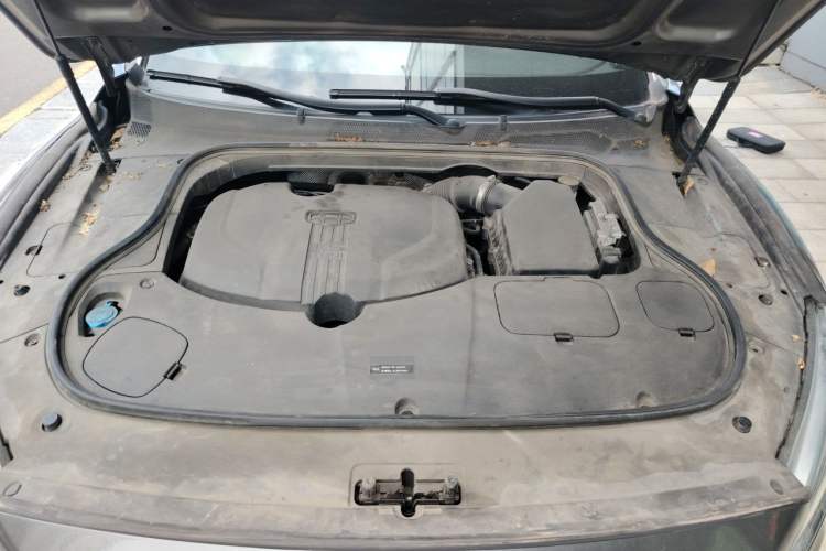 Used Geely Auto Emgrand GT 2018 1.5T MHEV Yaoxiang Edition Engine Bay