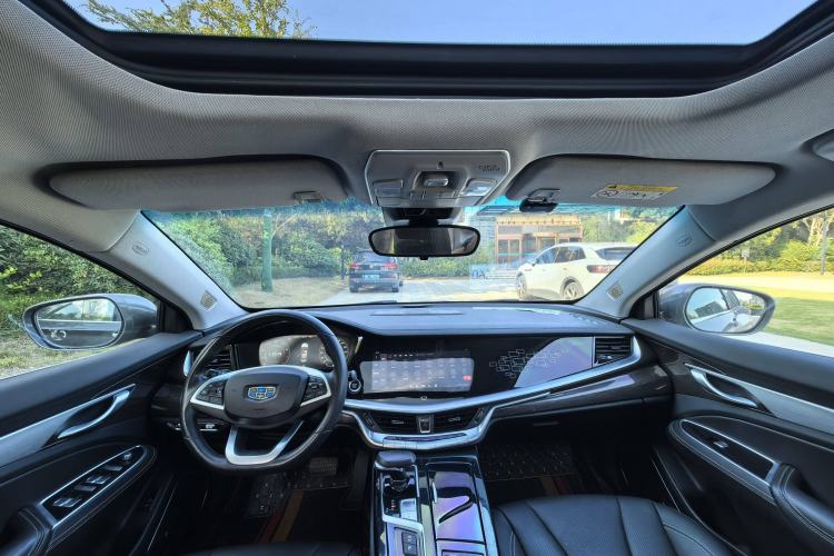 Used Geely Auto Emgrand GT 2018 1.5T MHEV Yaoxiang Edition Interior 4