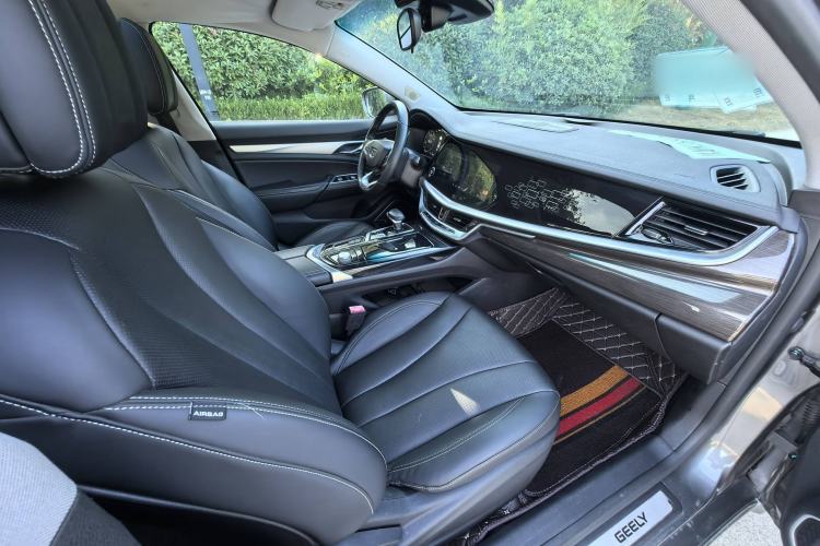 Used Geely Auto Emgrand GT 2018 1.5T MHEV Yaoxiang Edition Interior 6