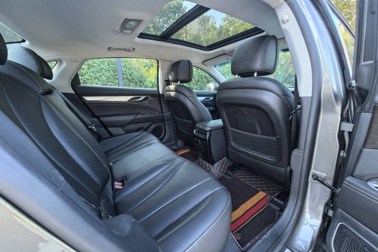 Used Geely Auto Emgrand GT 2018 1.5T MHEV Yaoxiang Edition Interior 8