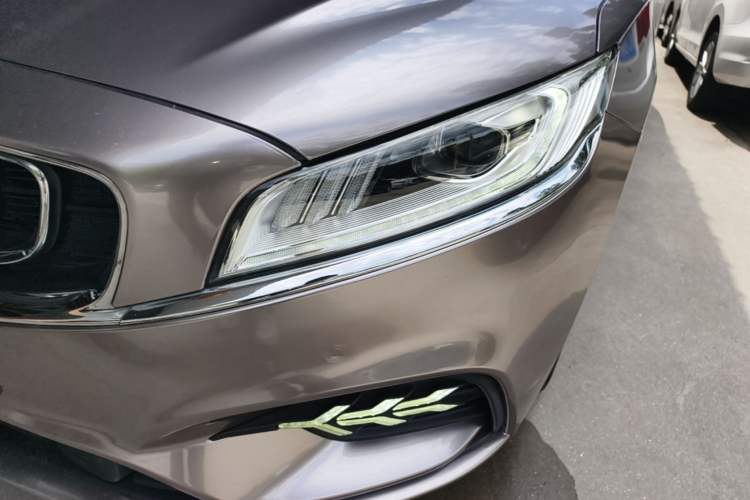 Used Geely Auto Emgrand GT 2018 1.5T MHEV Yaozhi Edition Left Front Headlight