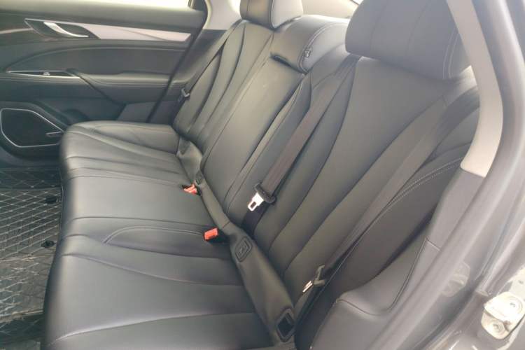 Used Geely Auto Emgrand GT 2018 1.5T MHEV Yaoxiang Edition Left Rear Seat