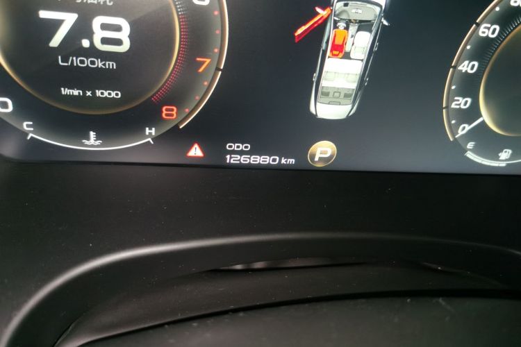 Used Geely Auto Emgrand GT 2018 1.5T MHEV Yaoxiang Edition Odometer Close Up
