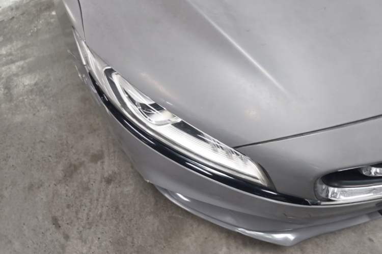 Used Geely Auto Emgrand GT 2018 1.5T MHEV Yaozhi Edition Right Front Headlight