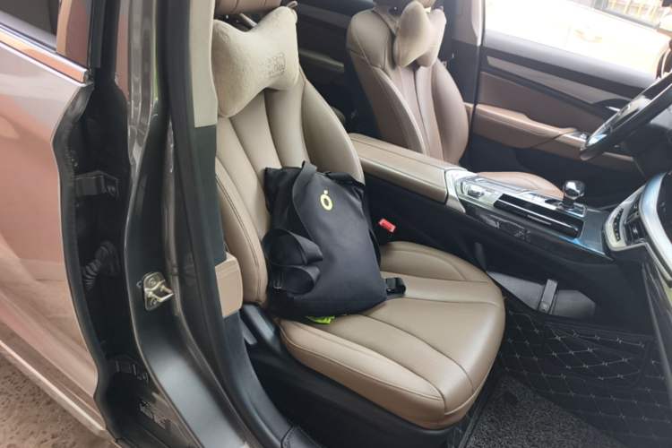 Used Geely Auto Emgrand GT 2018 1.5T MHEV Yaozhi Edition Right Front Seat