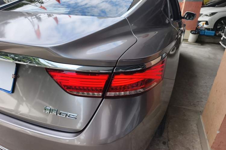 Used Geely Auto Emgrand GT 2018 1.5T MHEV Yaozhi Edition Right Rear Taillight