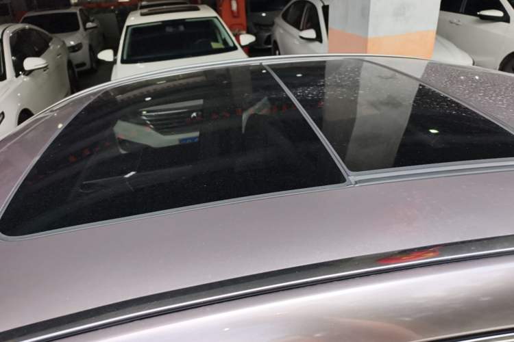 Used Geely Auto Emgrand GT 2018 1.5T MHEV Yaozhi Edition Roof