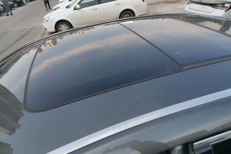 Used Geely Auto Emgrand GT 2018 1.5T MHEV Yaozun Edition Roof