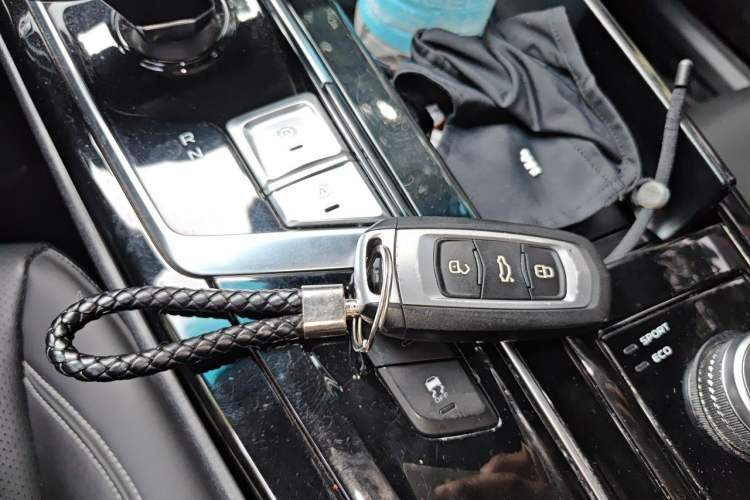 Used Geely Auto Emgrand GT 2018 1.5T MHEV Yaoxiang Edition Vehicle Key