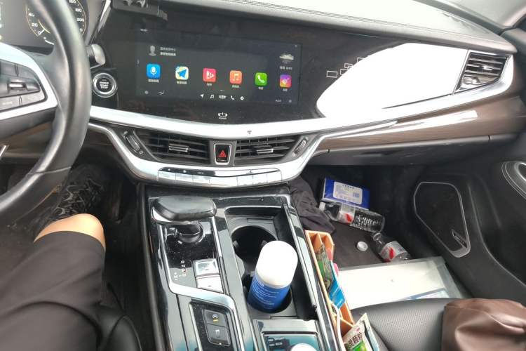 Used Geely Auto Emgrand GT 2018 1.5T MHEV Yaoxiang Edition Audio And AC Panel