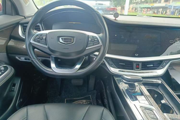 Used Geely Auto Emgrand GT 2018 1.5T MHEV Yaoxiang Edition Center Console