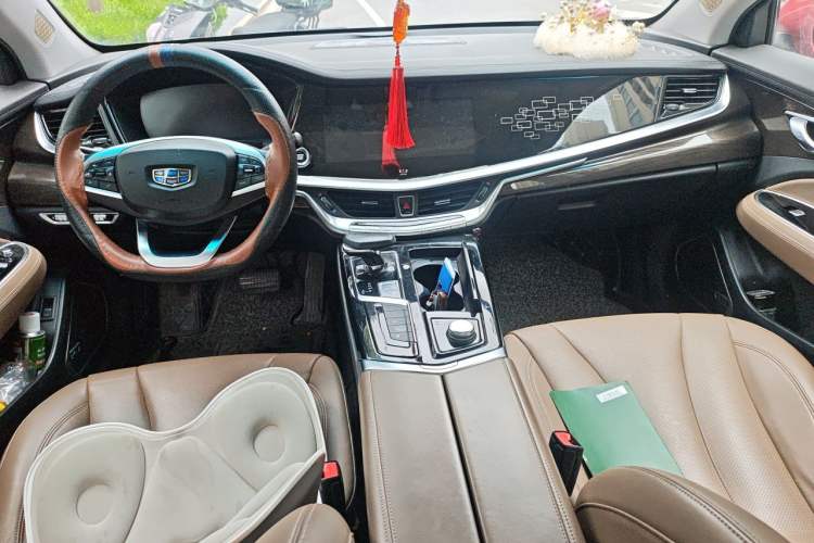 Used Geely Auto Emgrand GT 2018 1.5T MHEV Yaozhi Edition Center Console