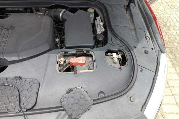 Used Geely Auto Emgrand GT 2018 1.5T MHEV Yaozun Edition Engine Bay Left