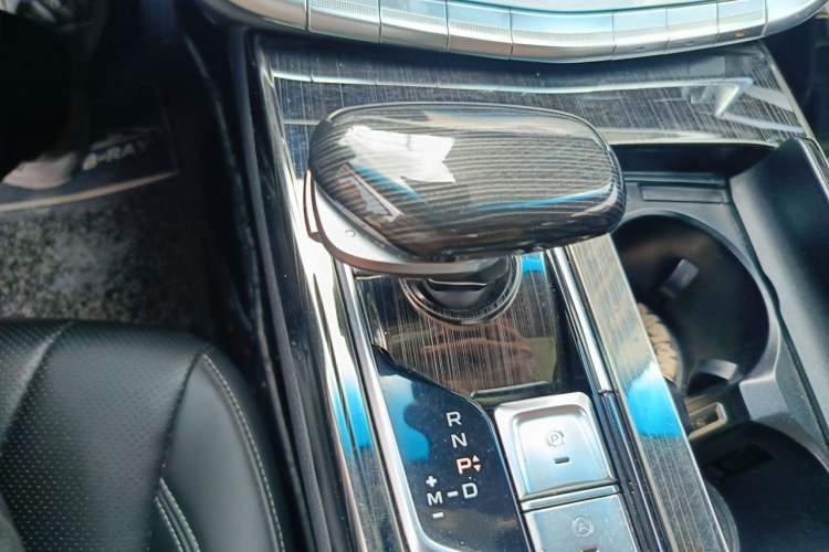 Used Geely Auto Emgrand GT 2018 1.5T MHEV Yaoxiang Edition Gear Lever