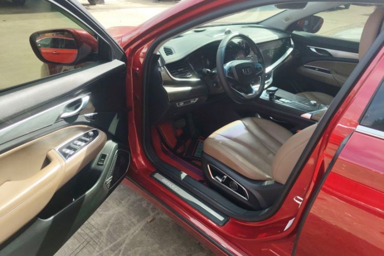 Used Geely Auto Emgrand GT 2018 1.5T MHEV Yaozun Edition Interior 2