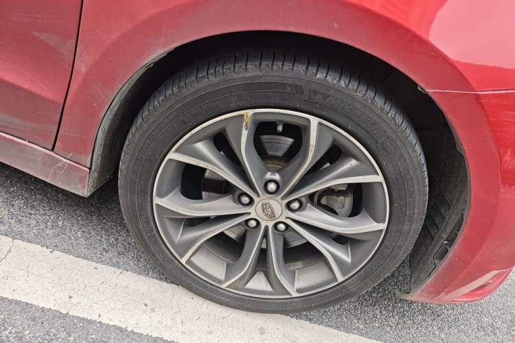 Used Geely Auto Emgrand GT 2018 1.5T MHEV Yaozhi Edition Right Front Wheel Hub