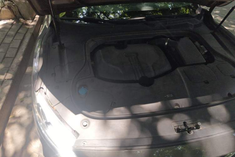 Used Geely Auto Emgrand GT 2018 1.5T MHEV Yaoxiang Edition Engine Bay Right