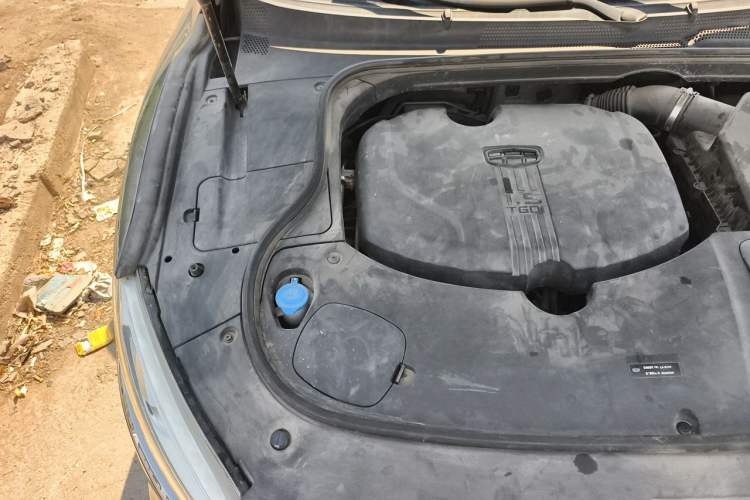 Used Geely Auto Emgrand GT 2018 1.5T MHEV Yaoxiang Edition Engine Bay Right
