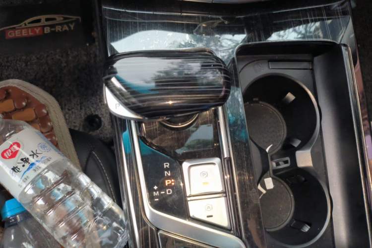 Used Geely Auto Emgrand GT 2018 1.5T MHEV Yaoxiang Edition Gear Lever