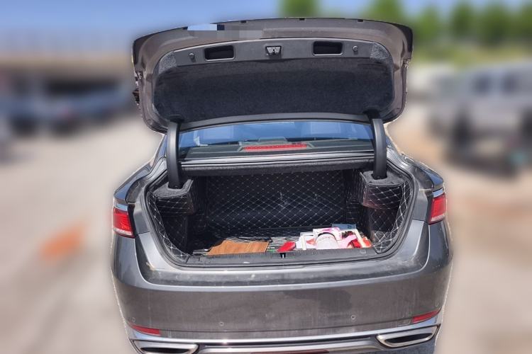 Used Geely Auto Emgrand GT 2018 1.5T MHEV Yaoxiang Edition Trunk
