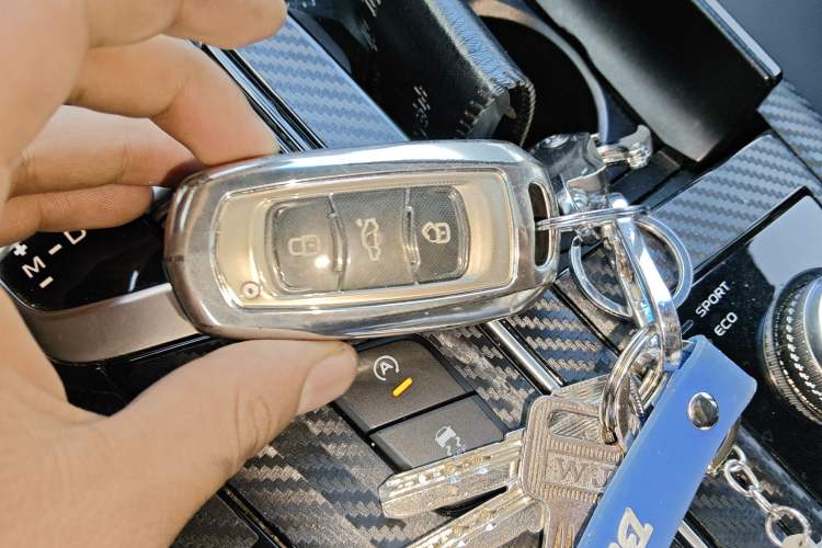Used Geely Auto Emgrand GT 2018 1.5T MHEV YAOCHI Edition Vehicle Key