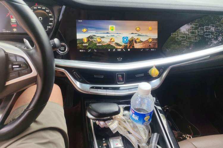 Used Geely Auto Emgrand GT 2018 1.5T MHEV Yaozun Edition Audio And AC Panel