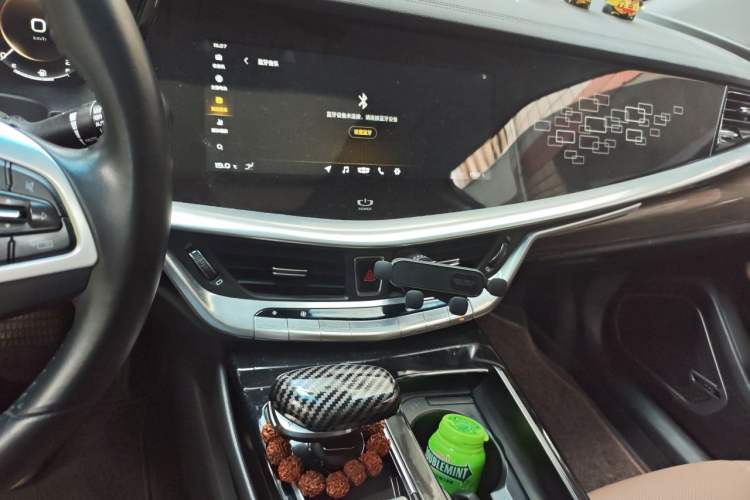 Used Geely Auto Emgrand GT 2018 1.5T MHEV Yaozhi Edition Audio And AC Panel