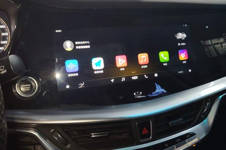 Used Geely Auto Emgrand GT 2018 1.5T MHEV Yaoxiang Edition Audio And AC Panel