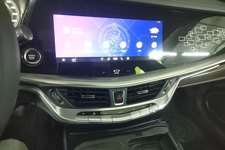 Used Geely Auto Emgrand GT 2018 1.5T MHEV Yaoxiang Edition Audio And AC Panel
