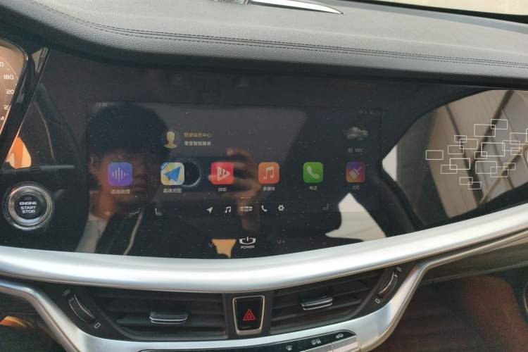Used Geely Auto Emgrand GT 2018 1.5T MHEV Yaozun Edition Audio And AC Panel