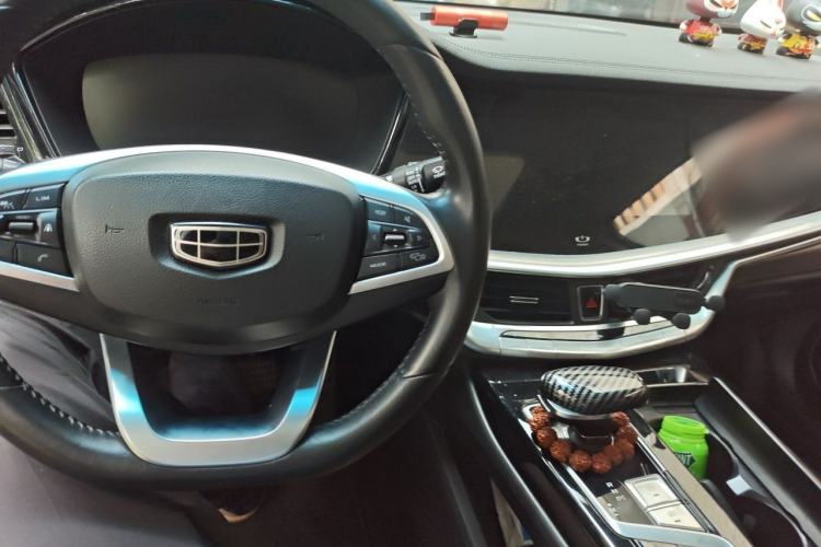 Used Geely Auto Emgrand GT 2018 1.5T MHEV Yaozhi Edition Center Console