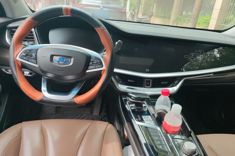 Used Geely Auto Emgrand GT 2018 1.5T MHEV Yaozhi Edition Center Console