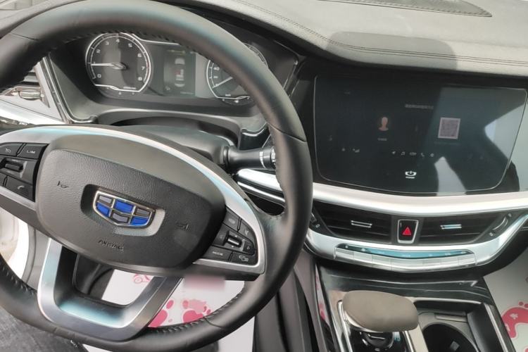 Used Geely Auto Emgrand GT 2018 1.5T MHEV Shining Edition Center Console