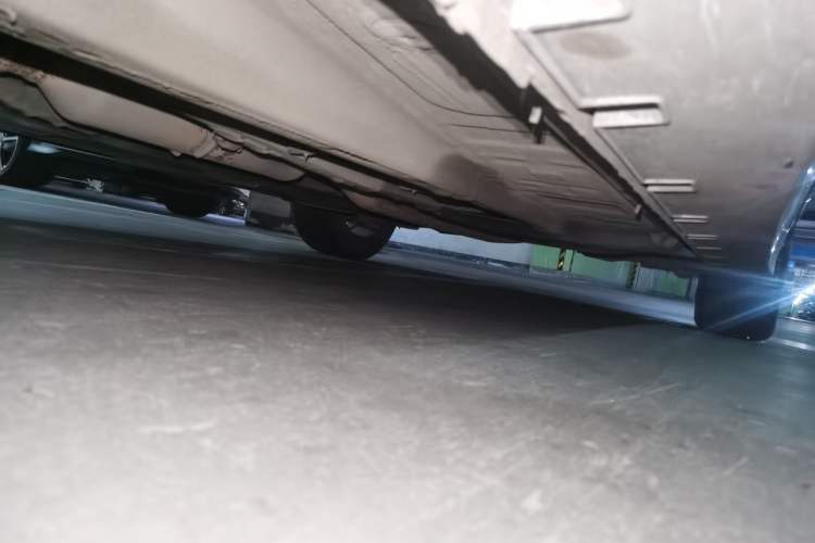 Used Geely Auto Emgrand GT 2018 1.5T MHEV Yaoxiang Edition Chassis Front Left