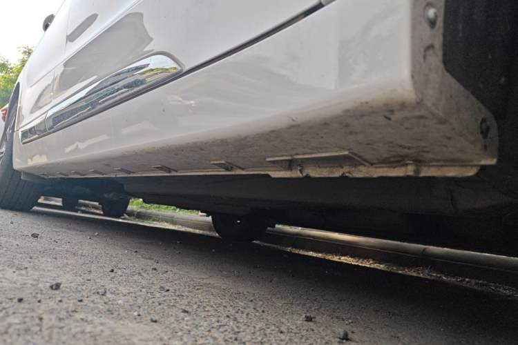 Used Geely Auto Emgrand GT 2018 1.8T Zunshang Zhiling Edition Chassis Front Right
