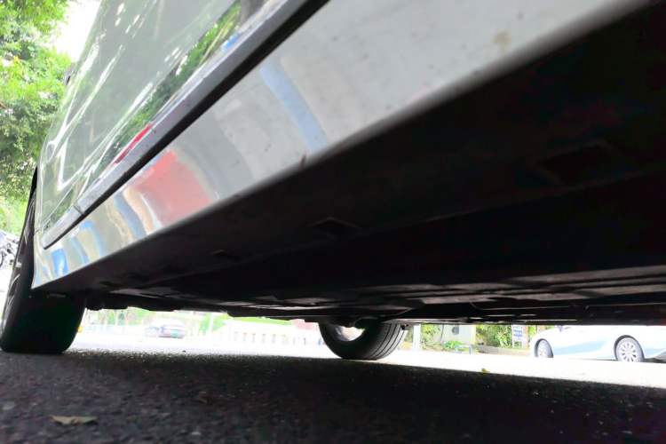 Used Geely Auto Emgrand GT 2018 1.5T MHEV Yaozhi Edition Chassis Front Right