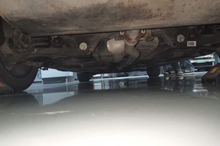 Used Geely Auto Emgrand GT 2018 1.5T MHEV Yaoxiang Edition Chassis Rear