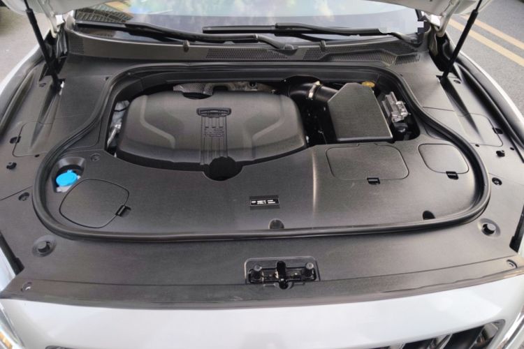 Used Geely Auto Emgrand GT 2018 1.5T MHEV Shining Edition Engine Bay